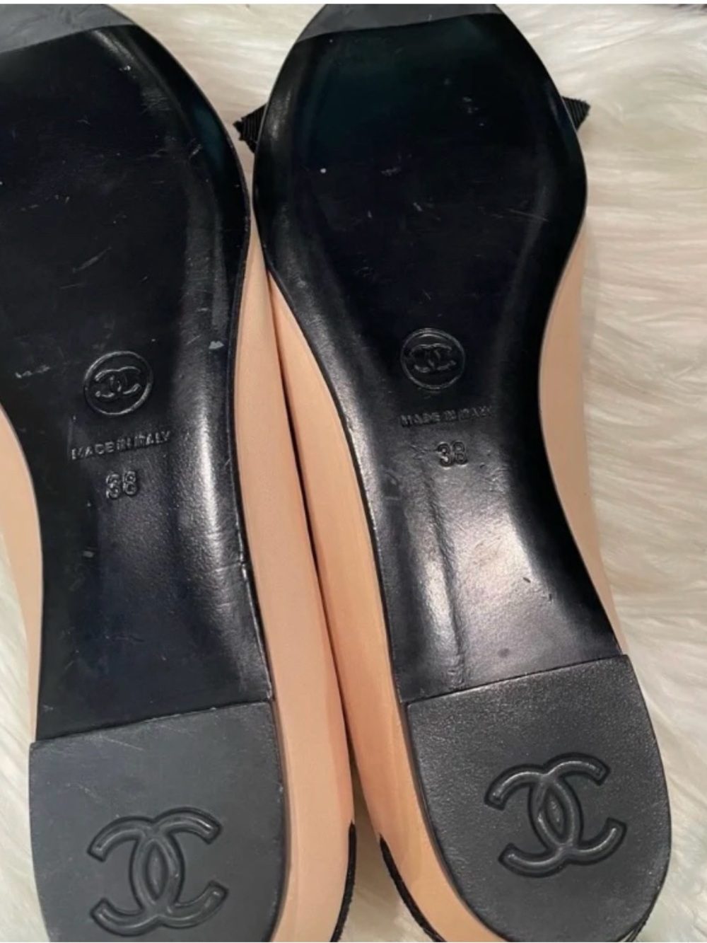 AUTHENTIC CHANEL BOW FLATS IN NEW CONDITION NO TAGS LIGHT PINK WITH BLACK - Picture 2 of 4